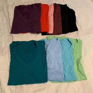10 for 10 Size Large V-neck Tees